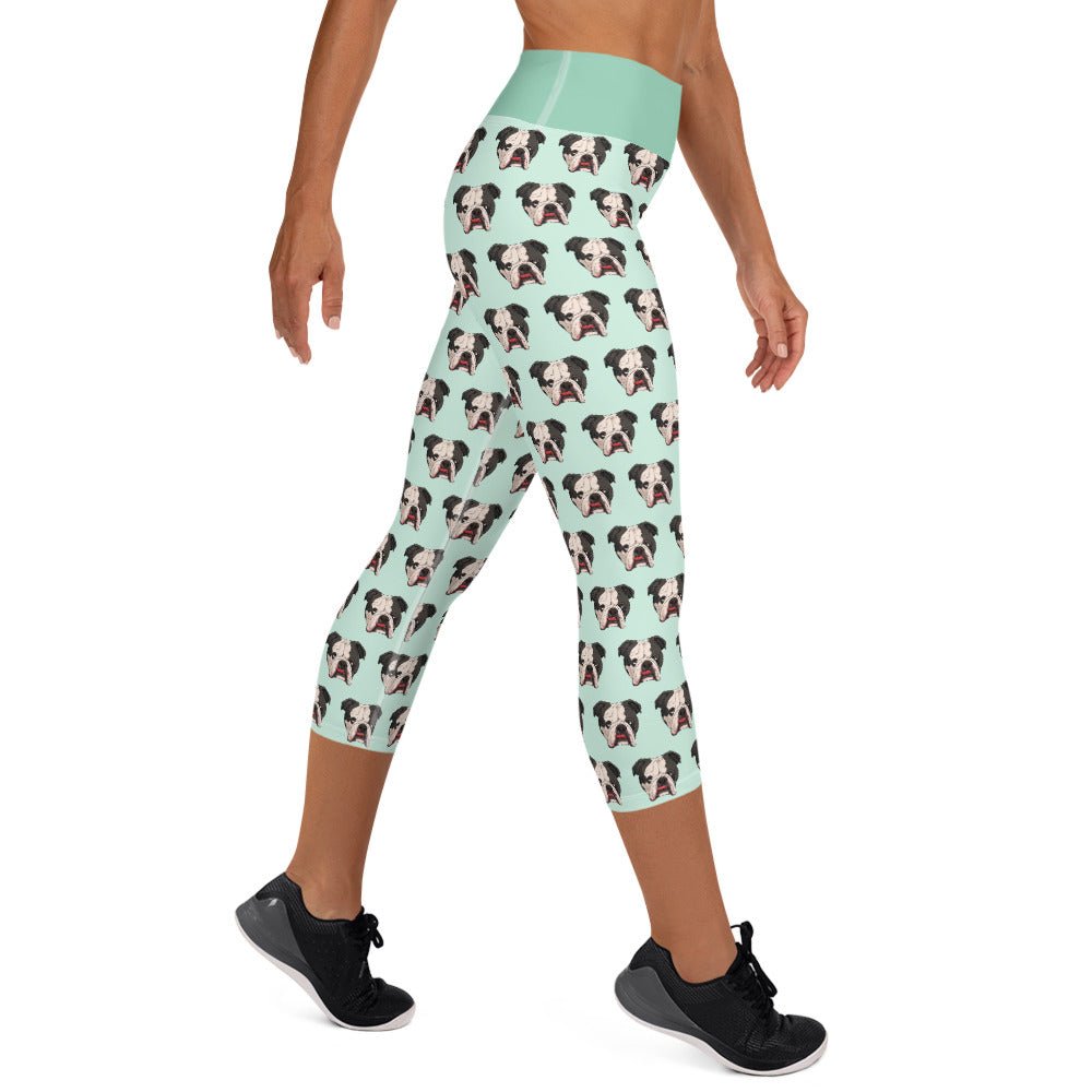 Derpy English Bulldog Yoga Capri Leggings | Black & White Colored