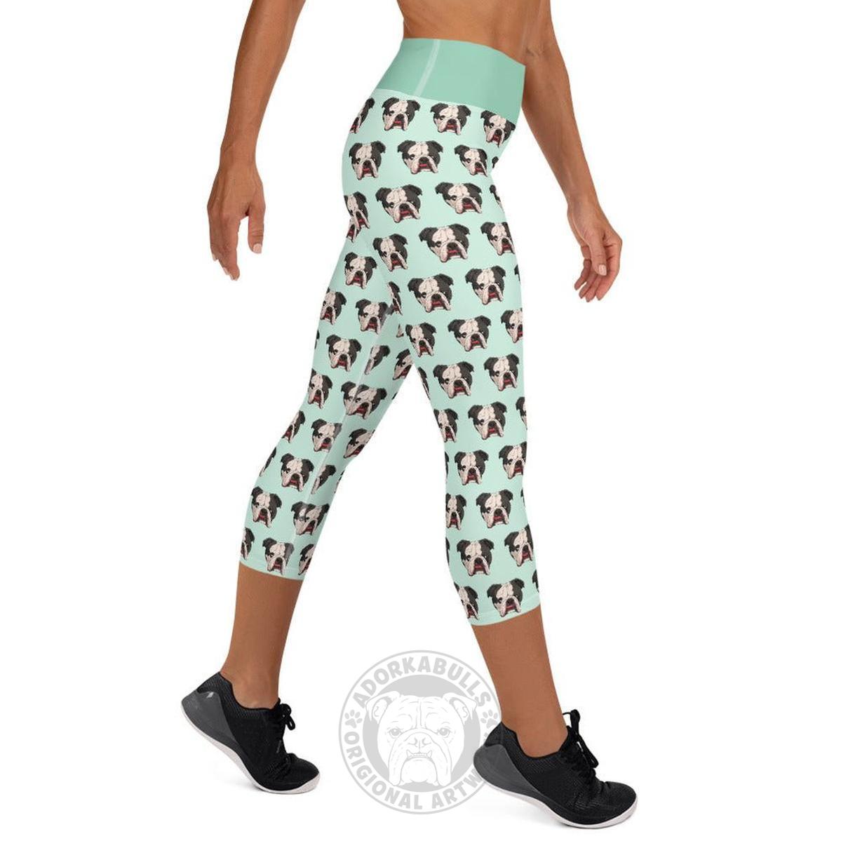 Derpy English Bulldog Yoga Capri Leggings | Black & White Colored