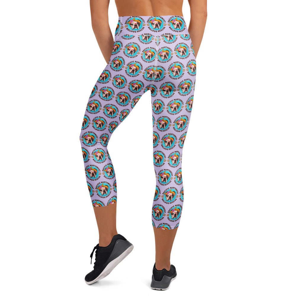 Pacific Northwest Bulldog Rescue Female English Bulldog Yoga Capri Leggings